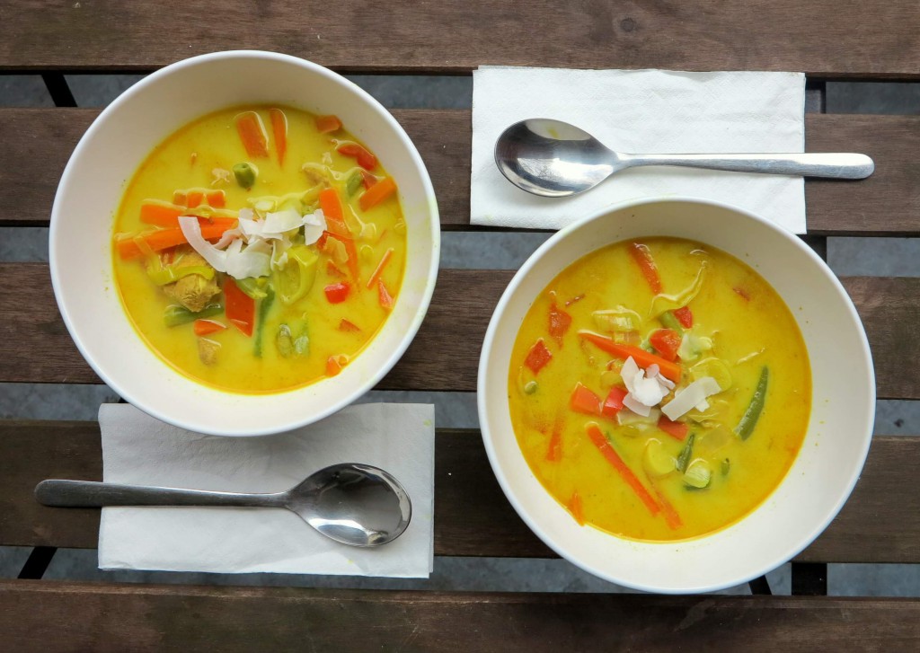 Thai Curry Suppe - Low Carb Rezept | TwinFit