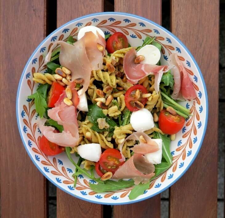 Low Carb Nudelsalat mit Rote Linsen Nudeln | TwinFit